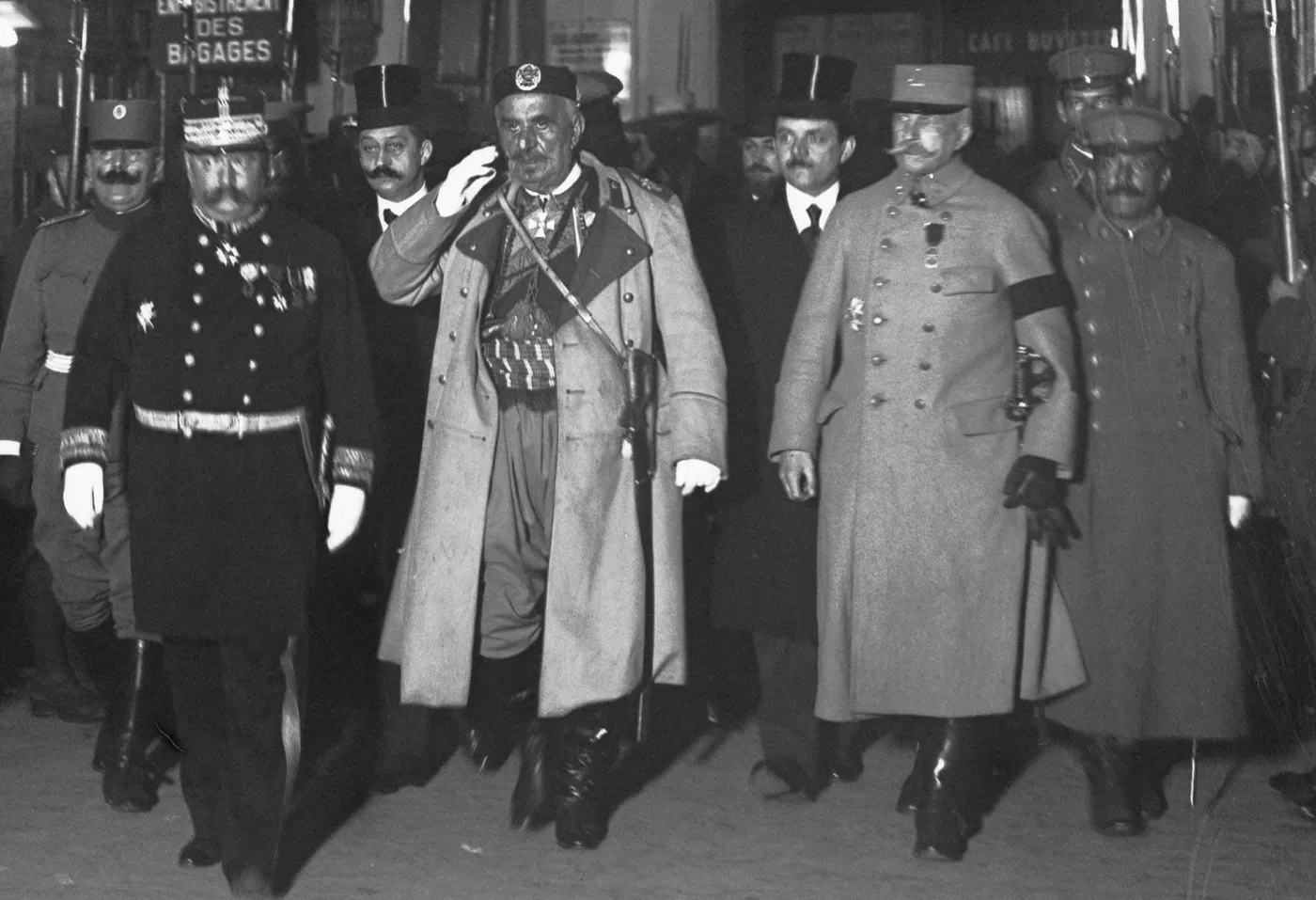 Arrivée officielle, janvier 1916, photographie d’agence.